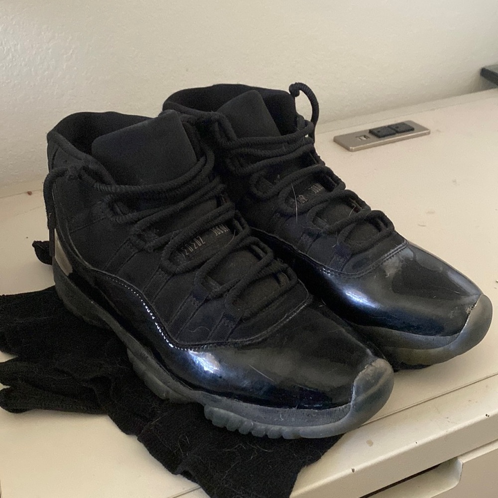 Jordan 11s cap and gown